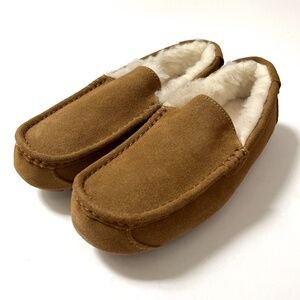 NWOB Koolaburra By UGG Tipton Moccasin Slippers Suede Loafers Slip-On SZ 8 Brown